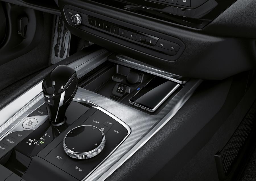 Детали интерьера BMW Z4 M40i First Edition (G29) 2018 года  (WW) (фото 11 из 54)